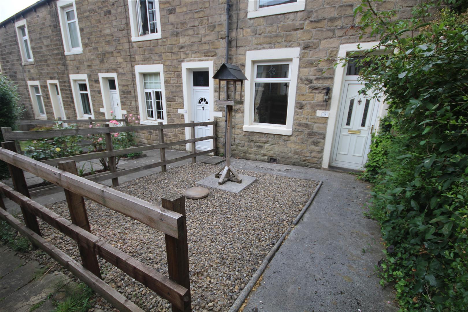 2 bedroom terraced house For Sale in Barnoldswick - IMG_8304.jpg